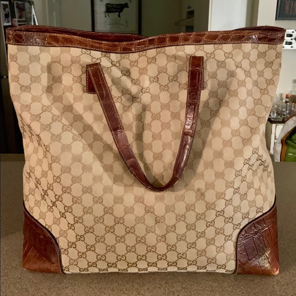 GUCCI Leather trim and handle large tote